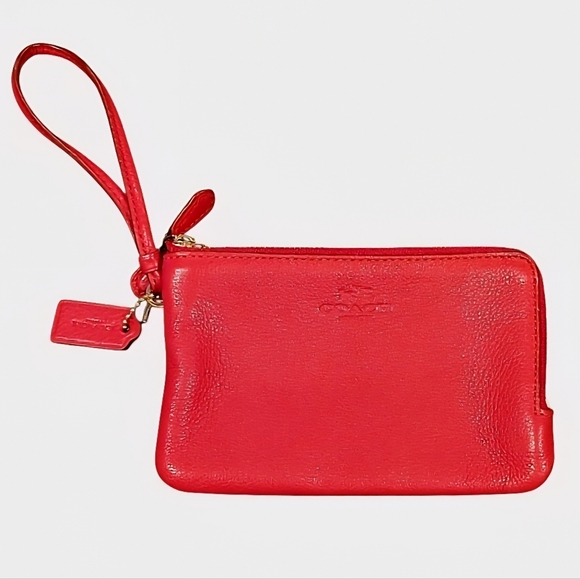Coach Handbags - Coach Red Pebbled Leather Wristlet Wallet